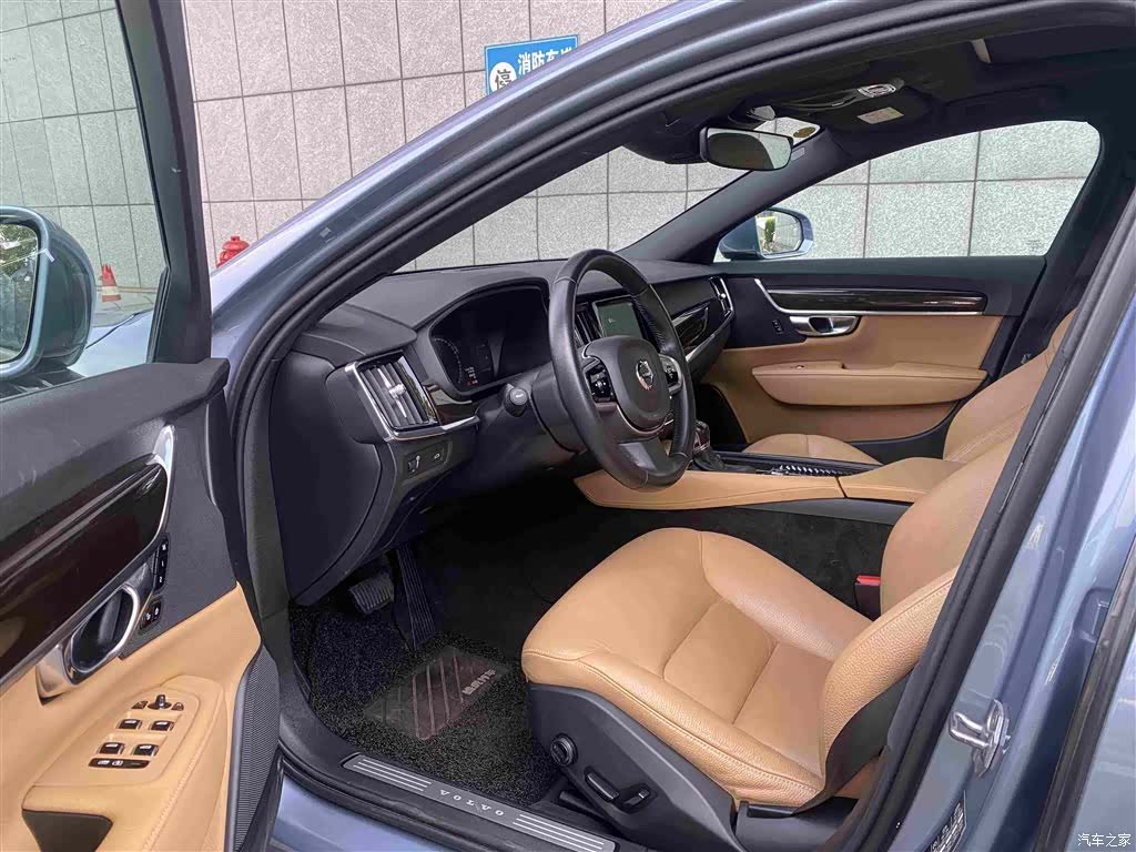 Volvo S90, 2018 6