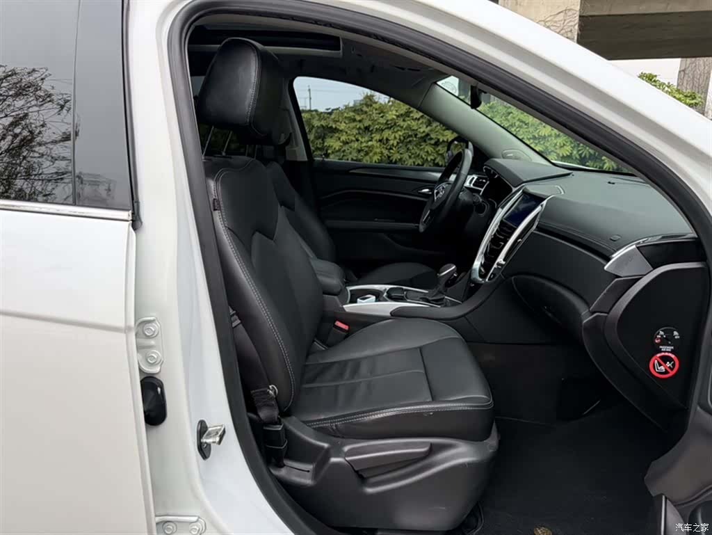 Cadillac SRX, 2016 12