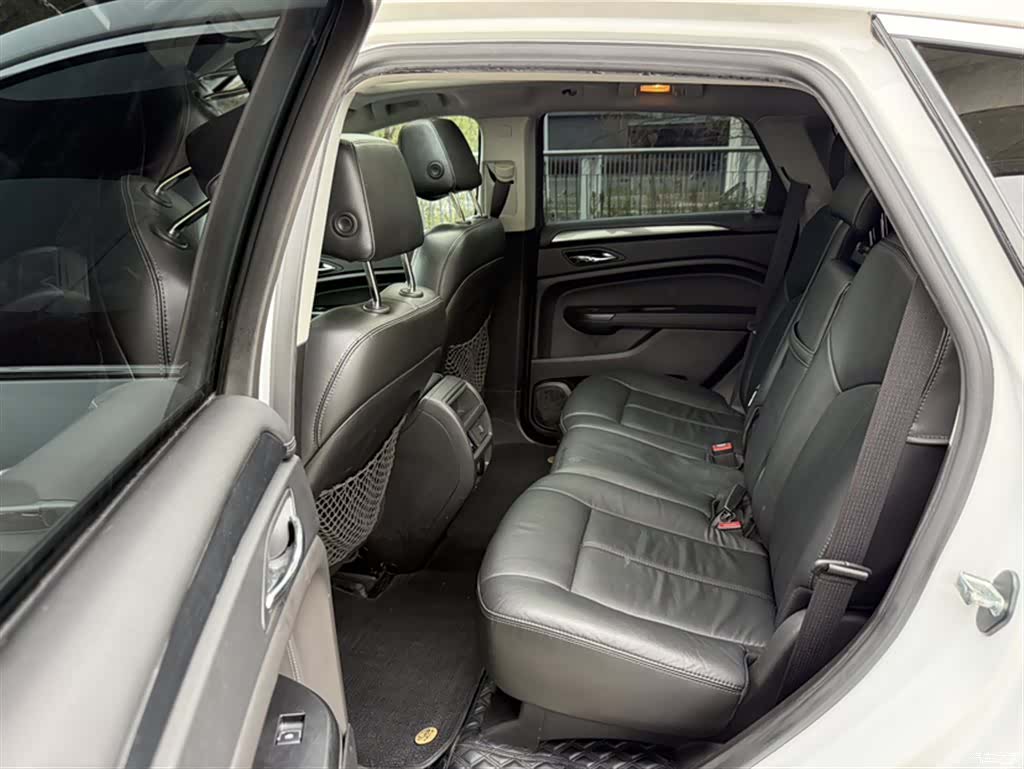 Cadillac SRX, 2016 19