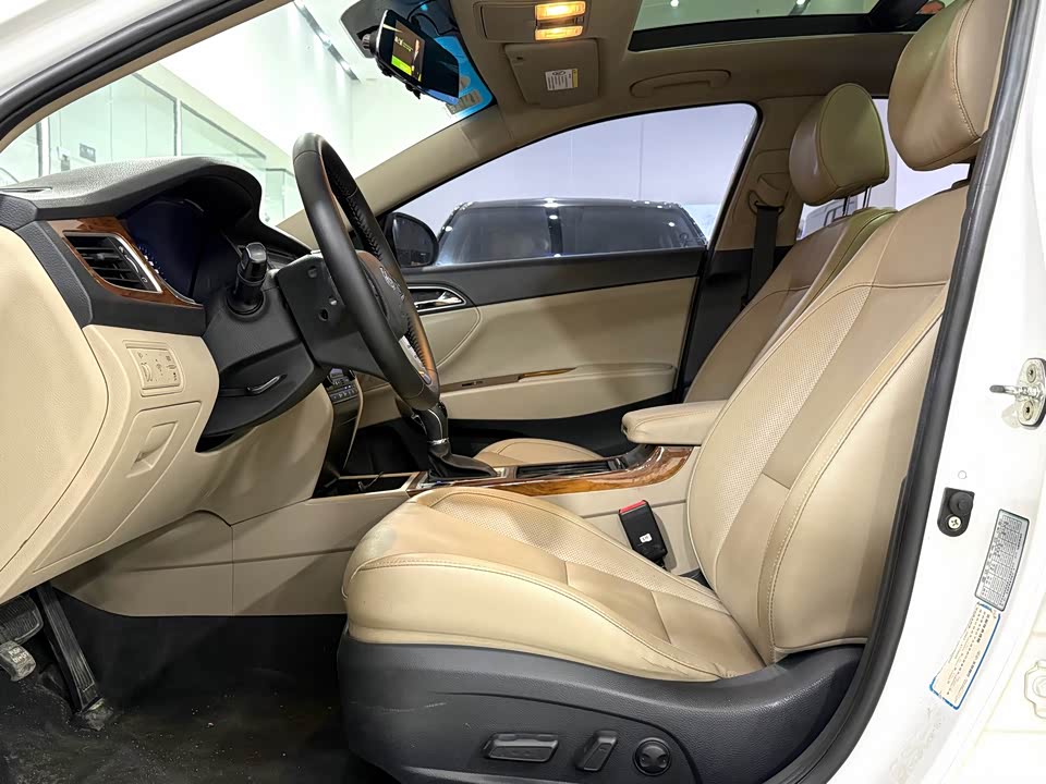 Hyundai Name picture