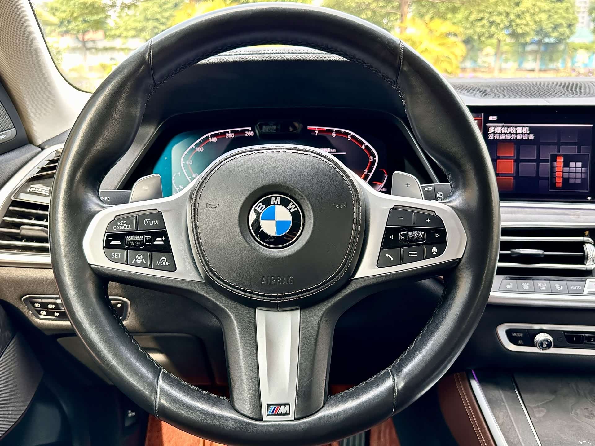 BMW X5, 2019 21