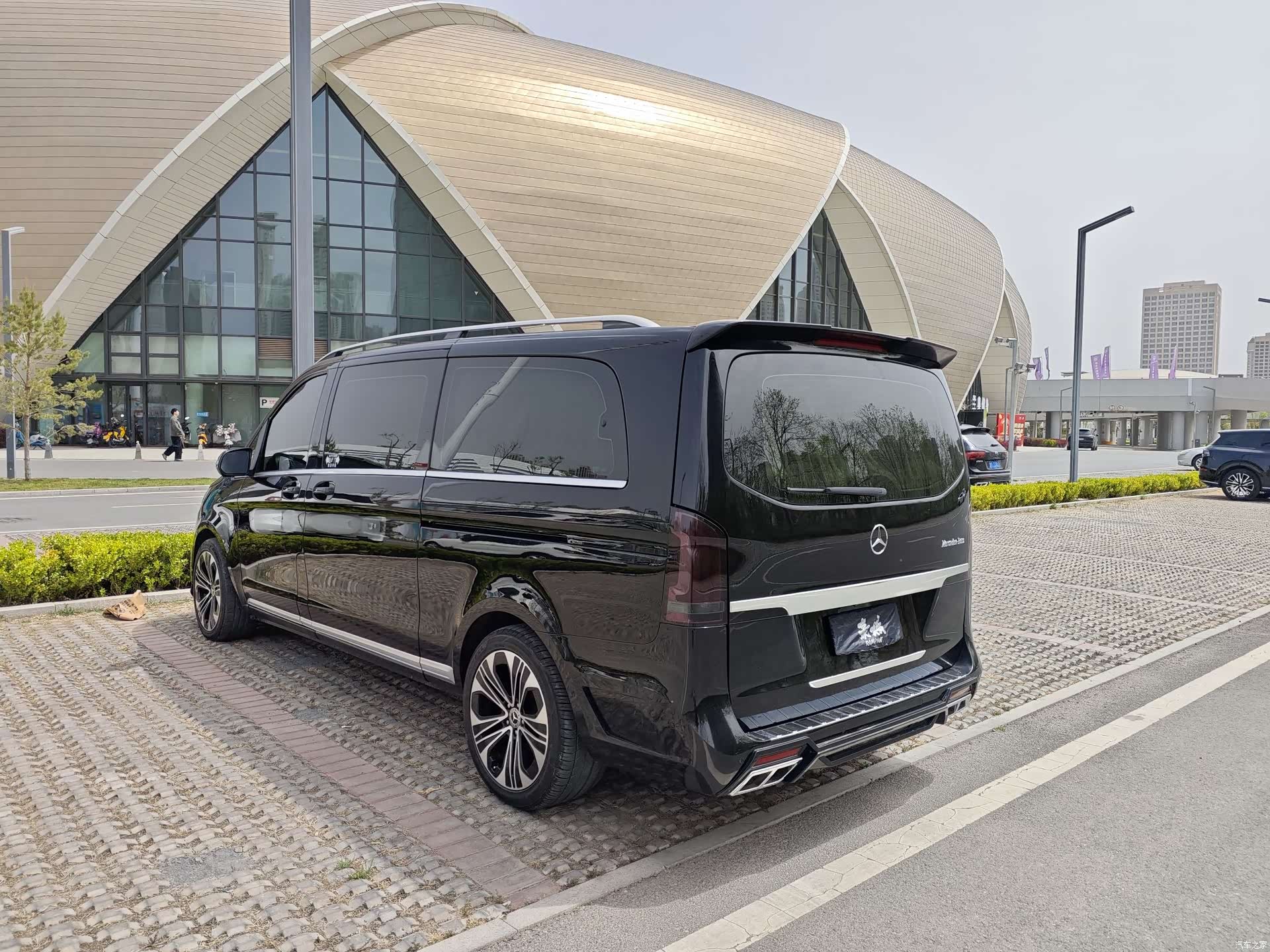 Mercedes-Benz VI, 2019 28