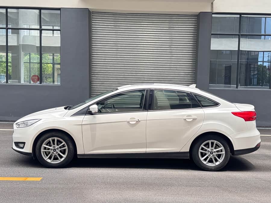 Ford Focus 2018, фото 3