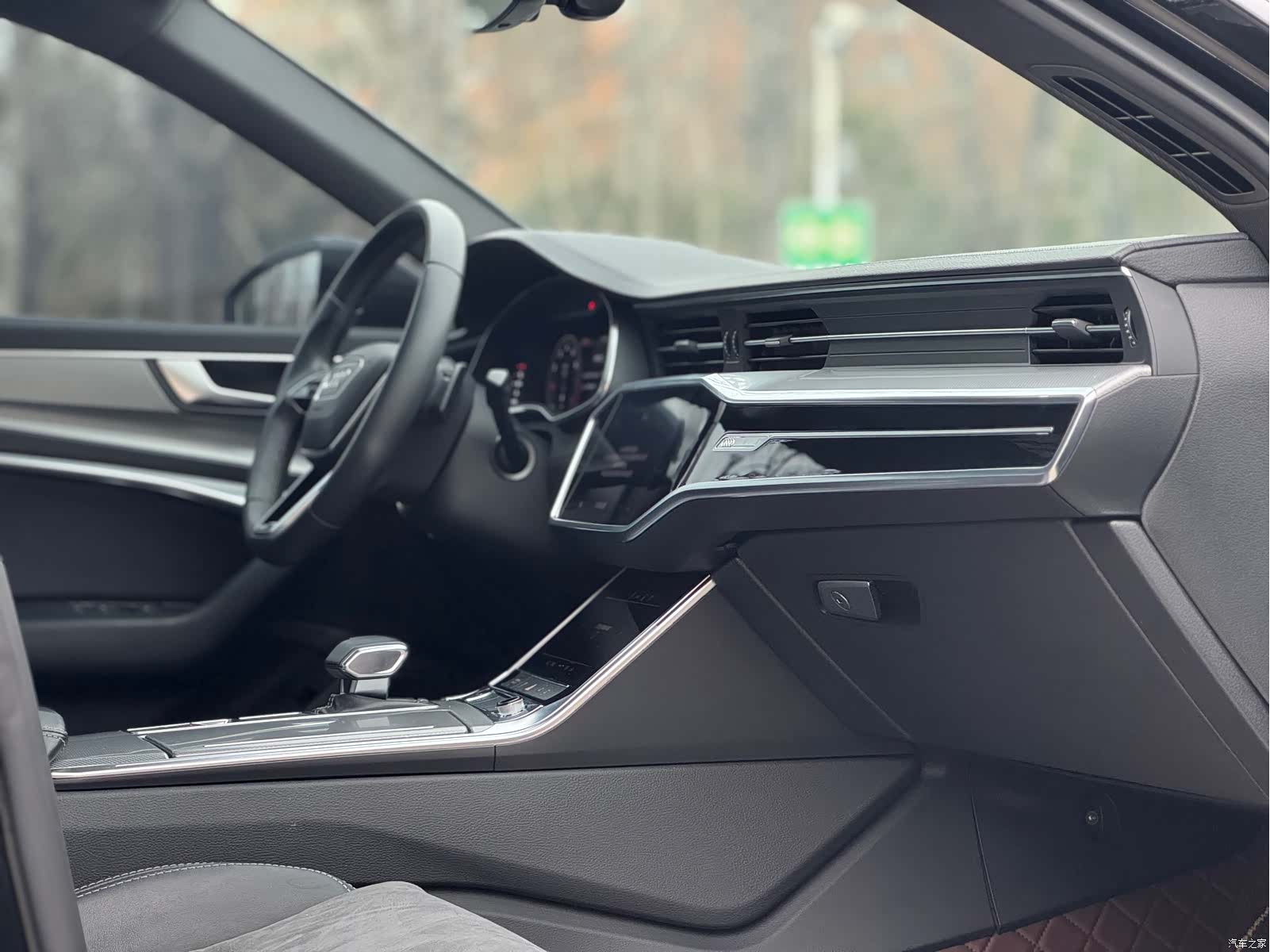 Audi A6L, 2020 12