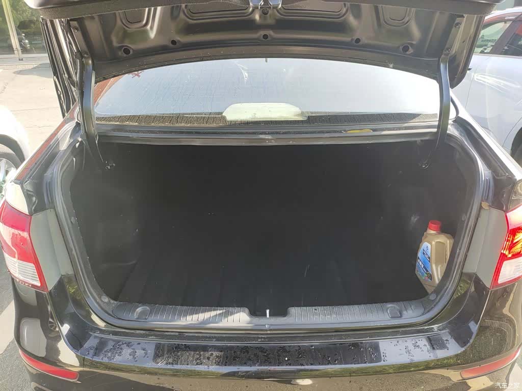 Kia K2, 2015 15