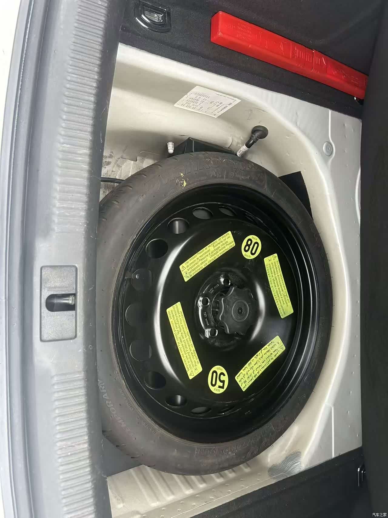 Audi A4L, 2014 14