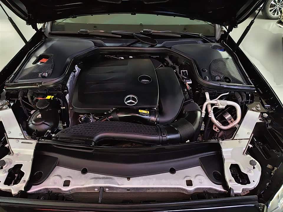 Mercedes-Benz E-class Mercedes-Benz E-class
