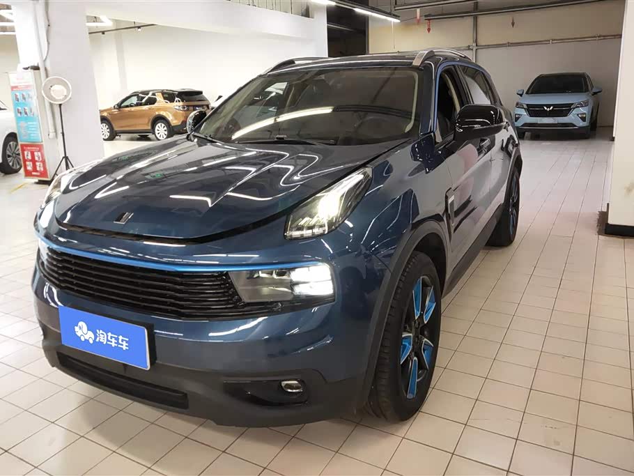 Lynk & Co 01
