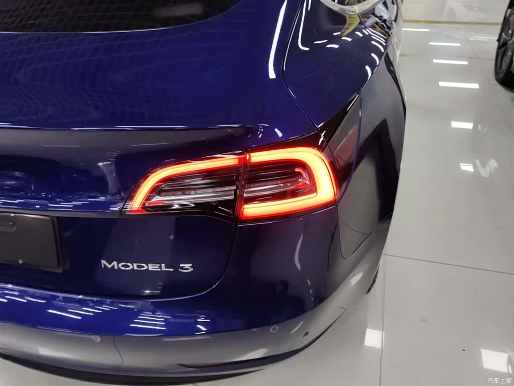 Tesla Model 3, 2020 8