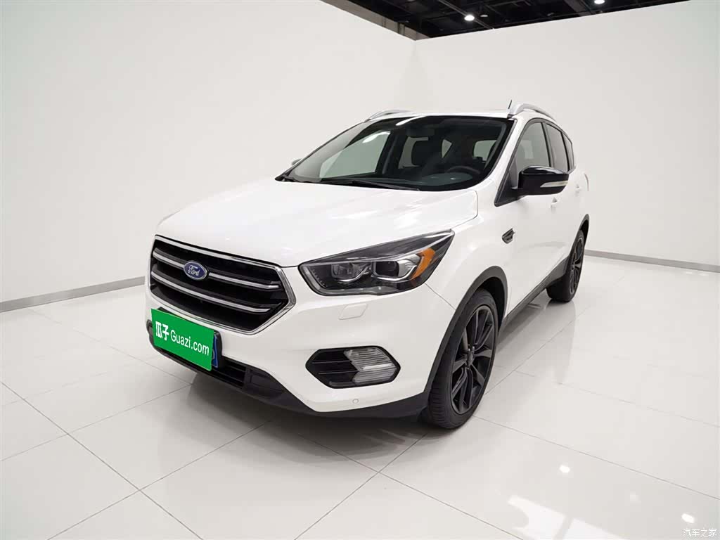 Ford Kuga, 2017 1