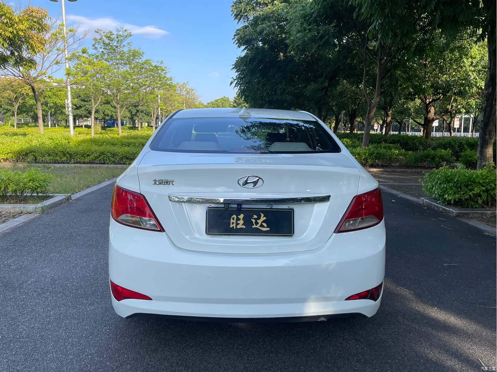 Hyundai GLS, 2016 8