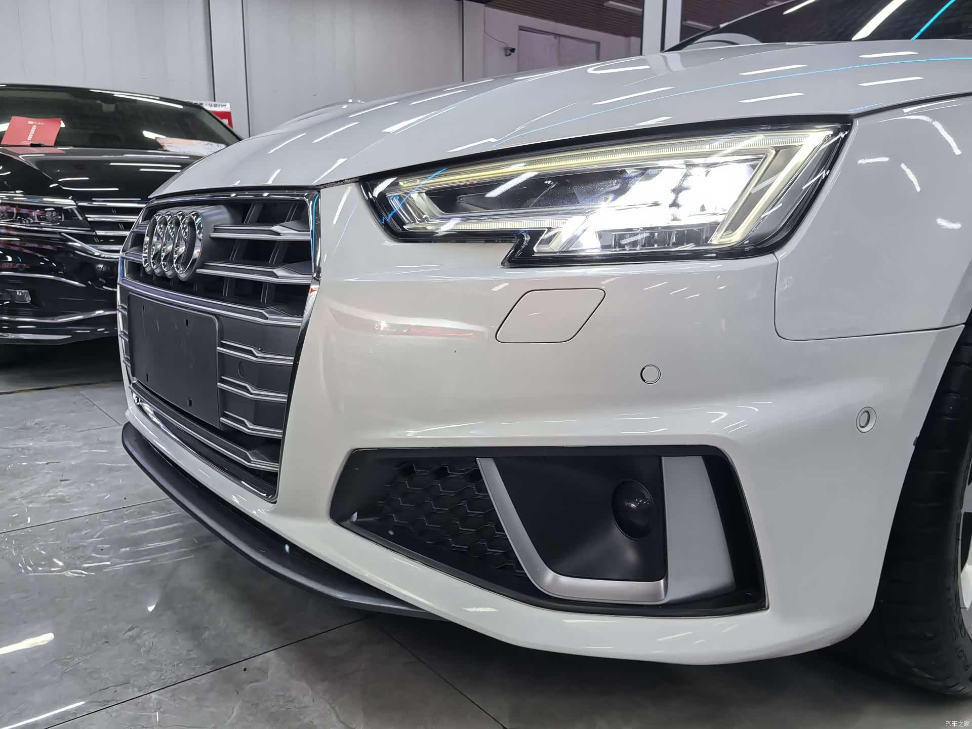 Audi A4L, 2019 12