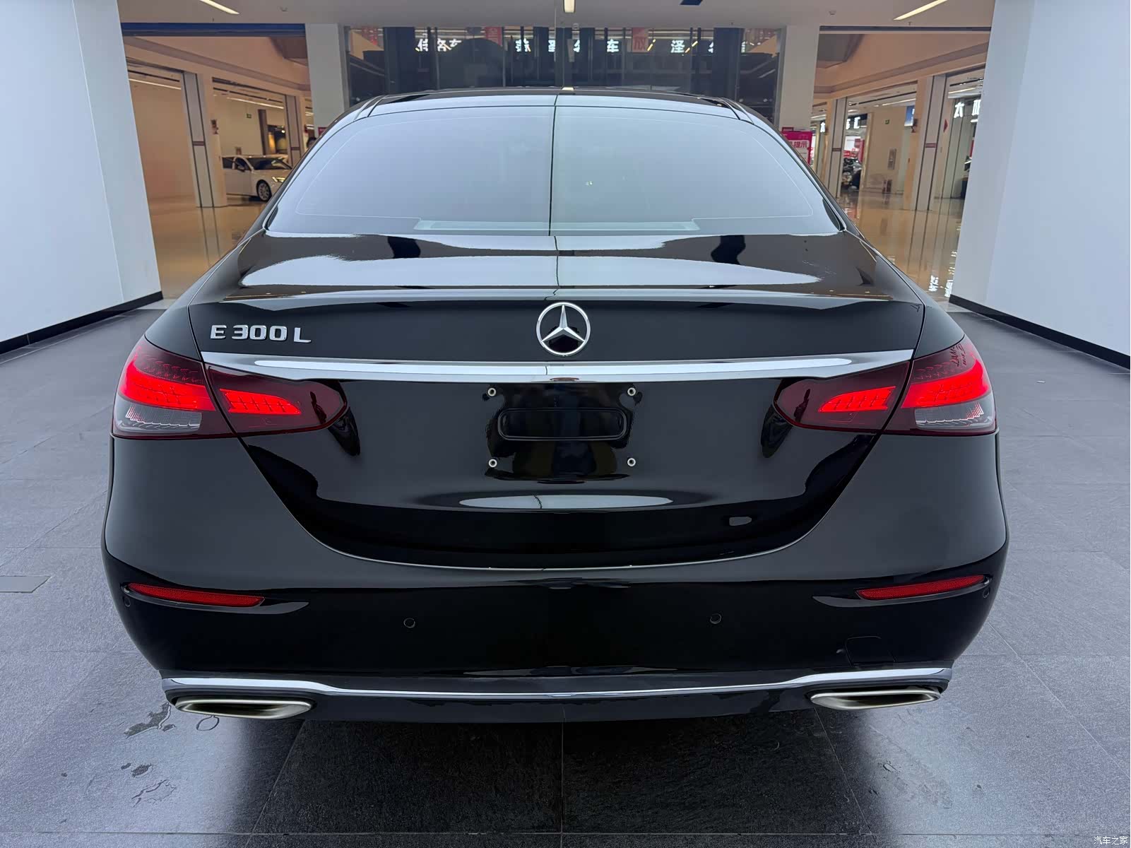 Mercedes-Benz E-Class, 2024 13