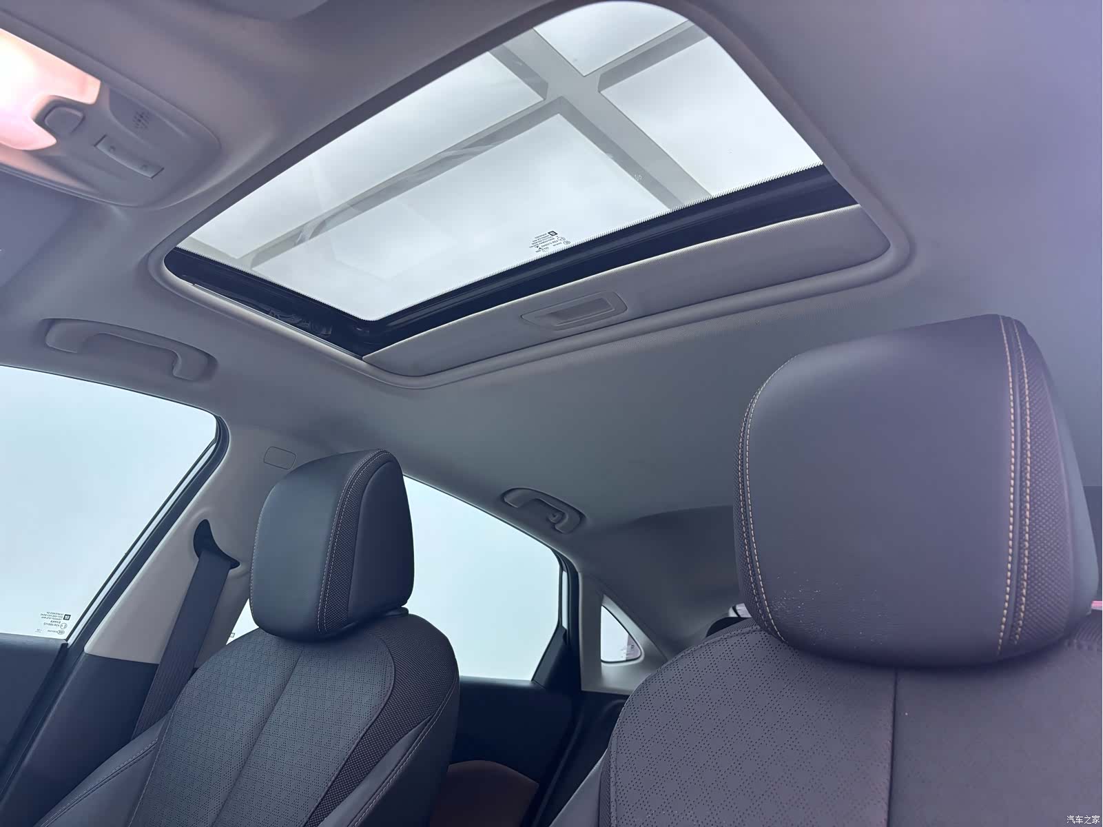 Buick Verano, 2022 14