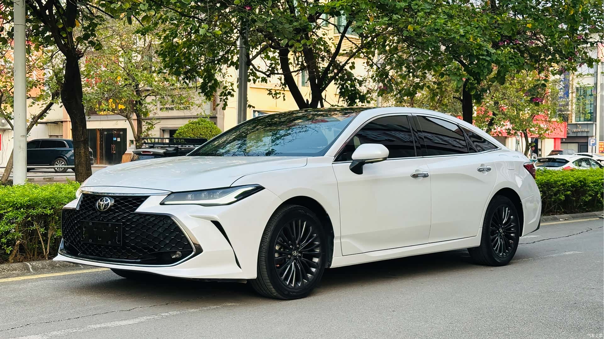 Toyota Avalon, 2023 1