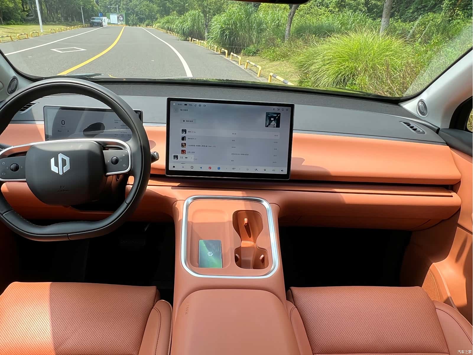 Leapmotor C16, 2025 14