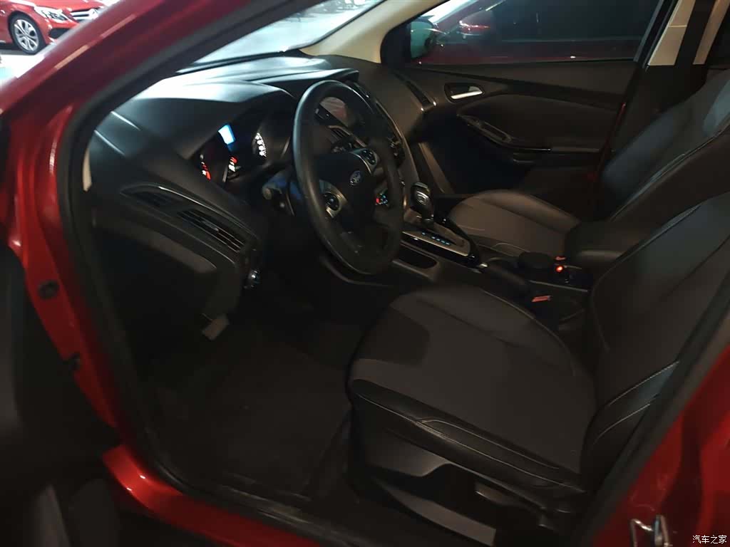 Ford Focus, 2014 15
