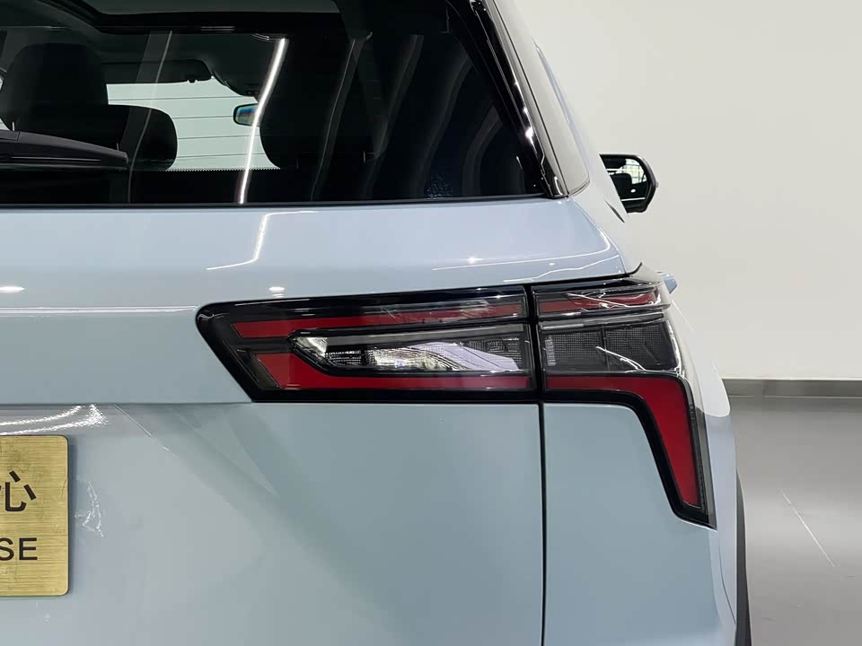 Chevrolet Explorer Plus