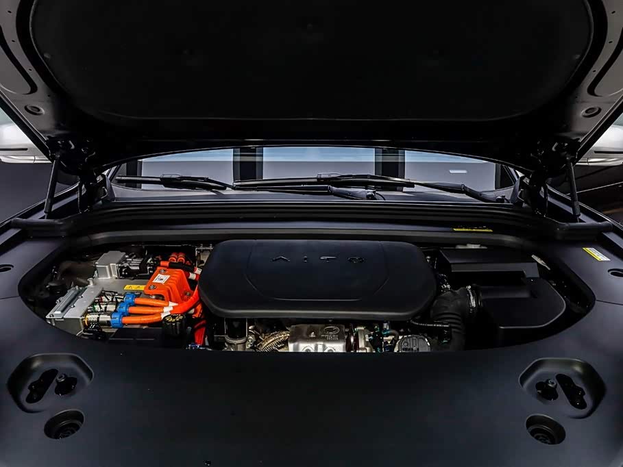 AITO Ask the world M9