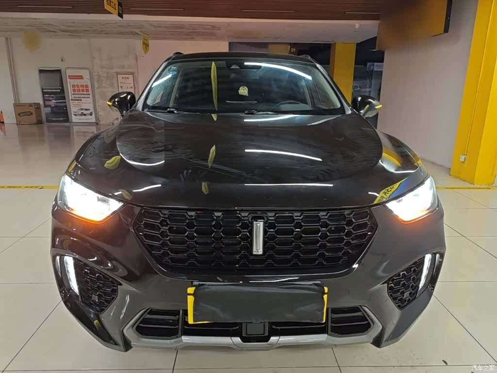 WEY VV5, 2017 3