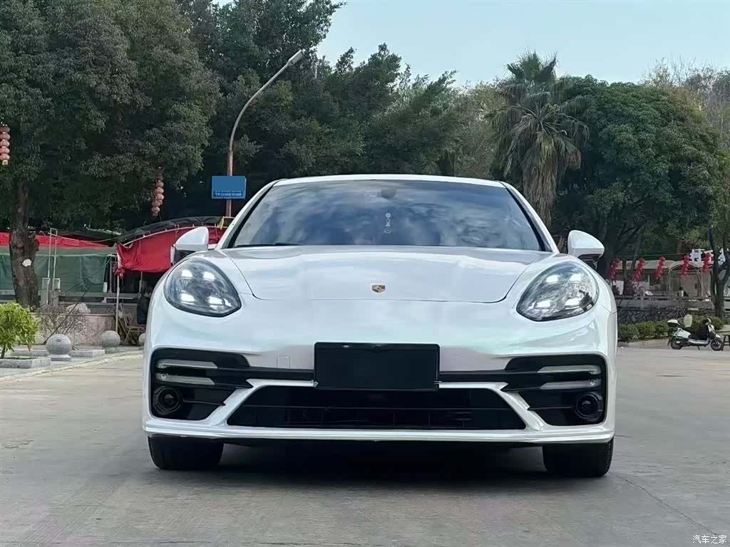 Porsche Panamera, 2016 3