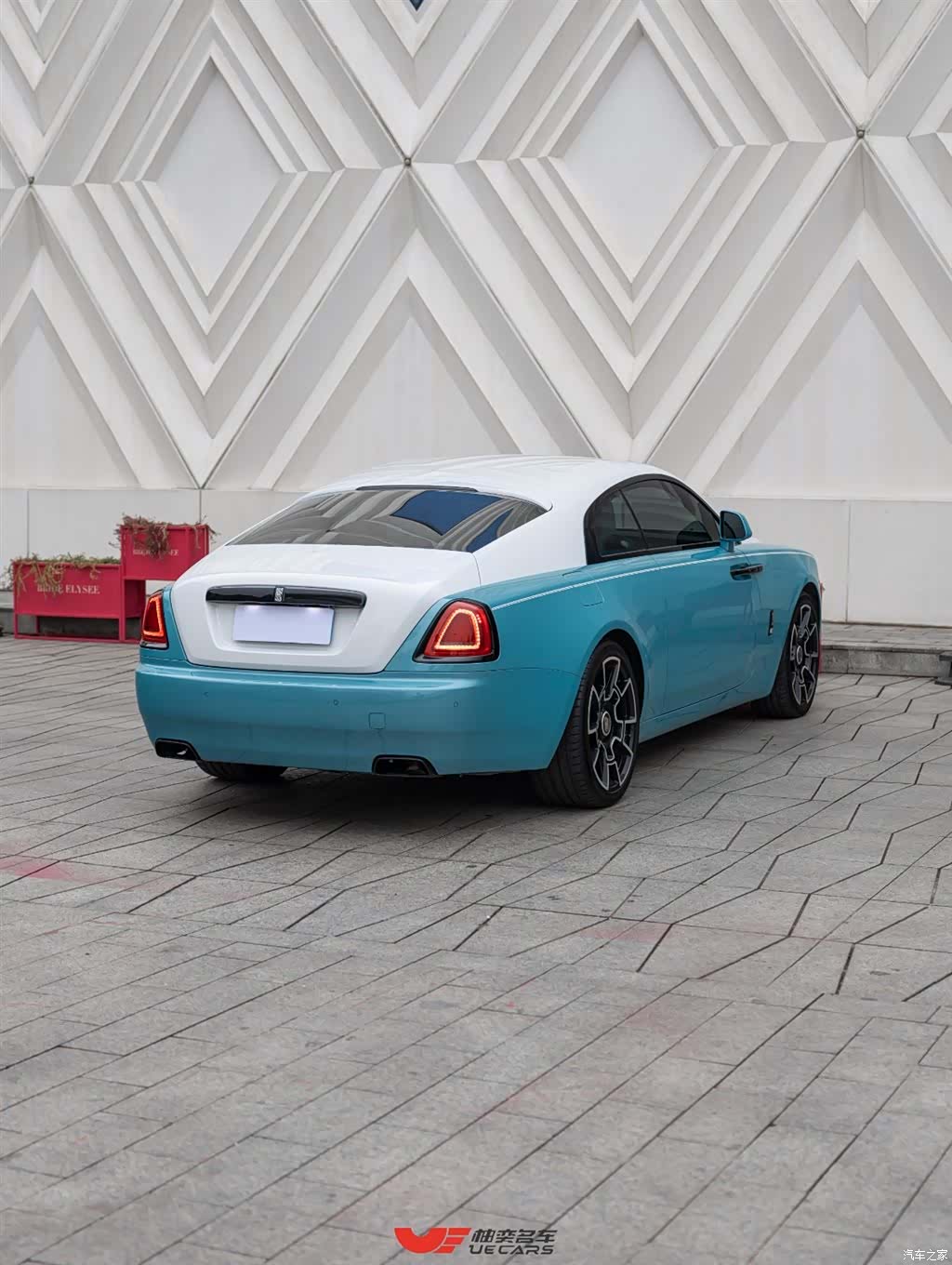 Rolls-Royce Wraith, 2020 4