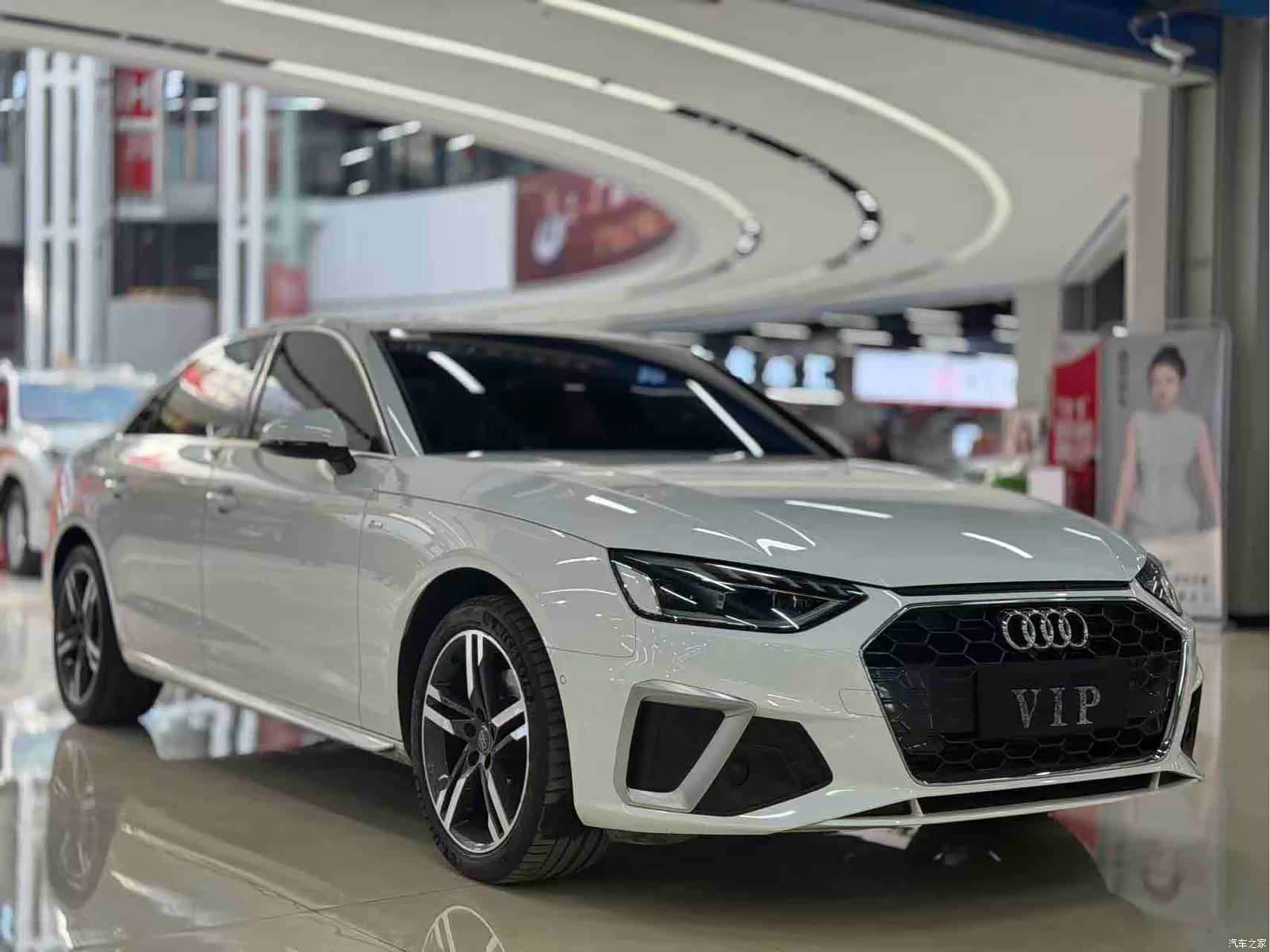 Audi A4L, 2021 1