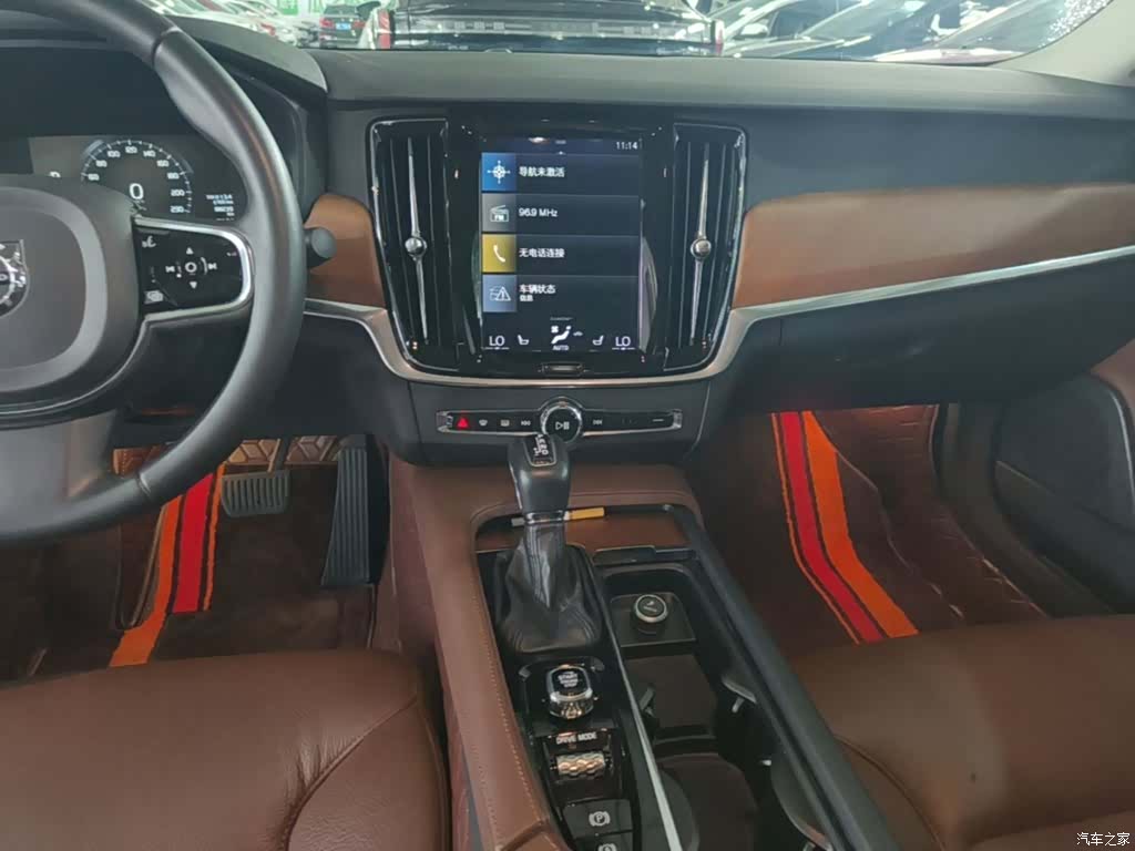 Volvo S90, 2019 13