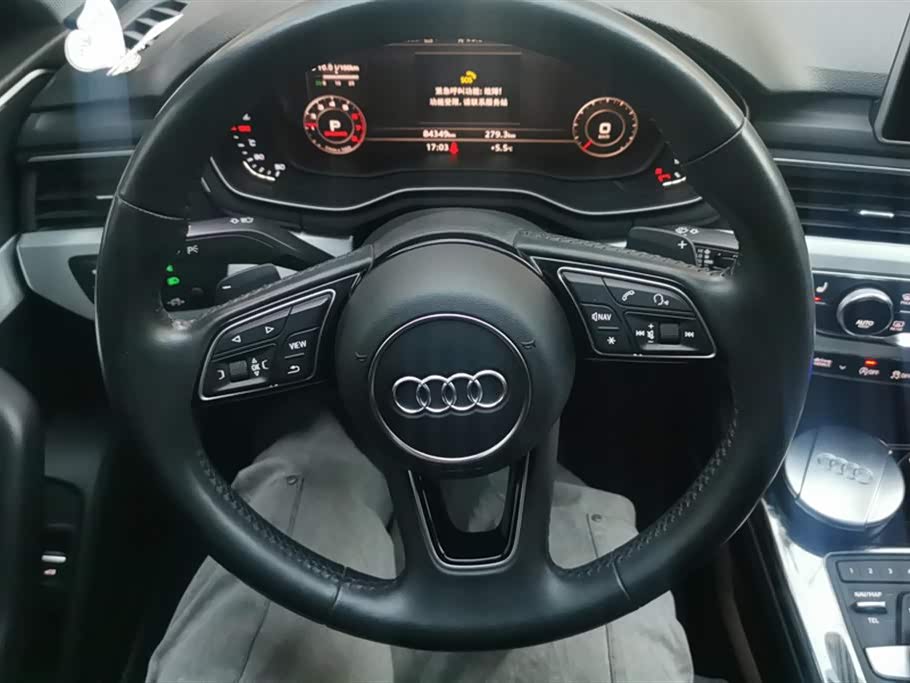 Audi A4L