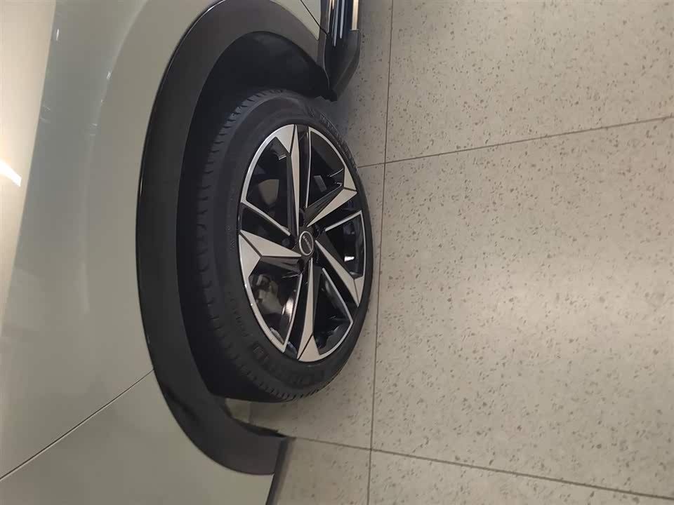 Roewe RX5 MAX Roewe RX5 MAX