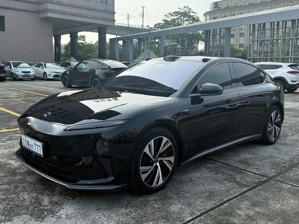 NIO ET5 NIO ET5