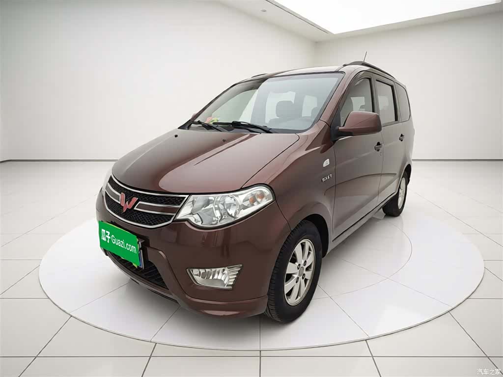 Wuling Hongguang, 2017 1