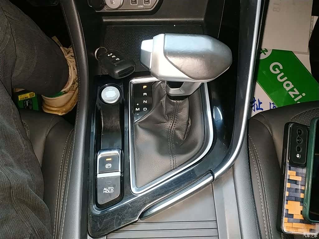 DongFeng AX7, 2019 14