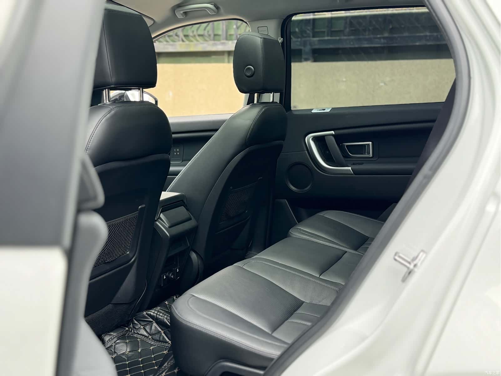 Land Rover Discovery, 2017 15