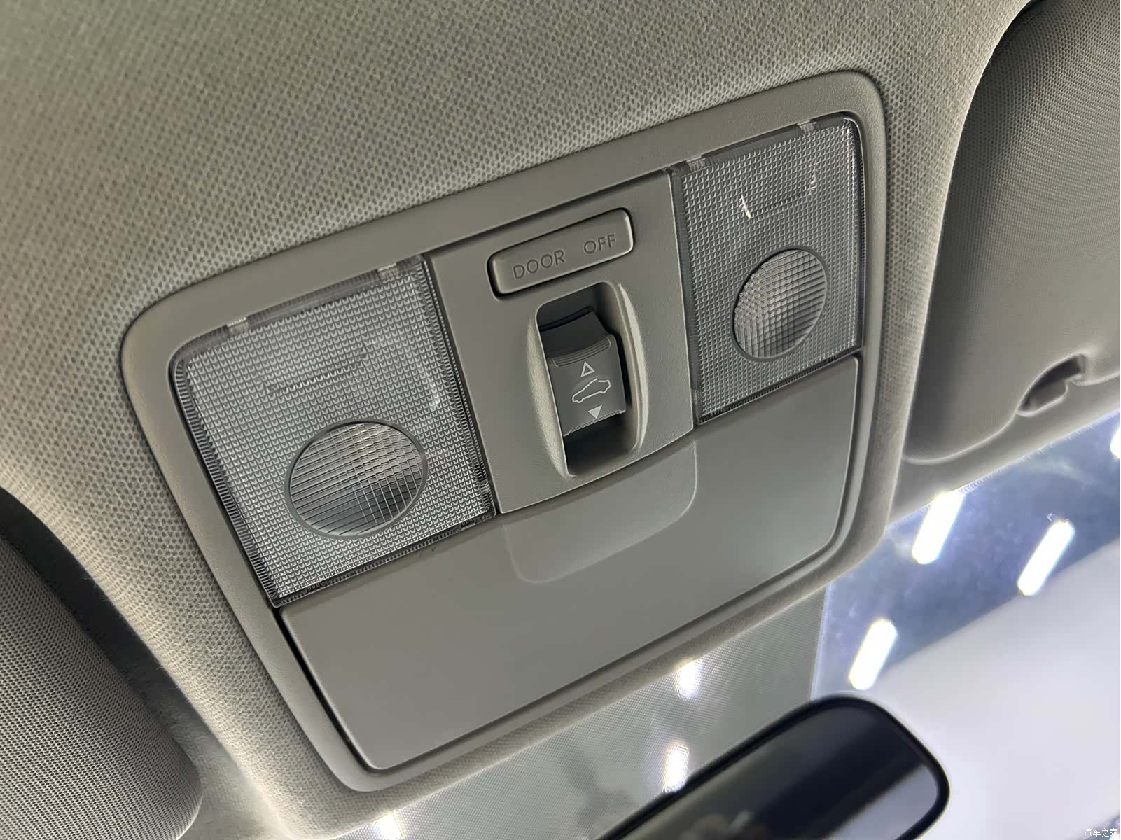 Kia KX1, 2022 14