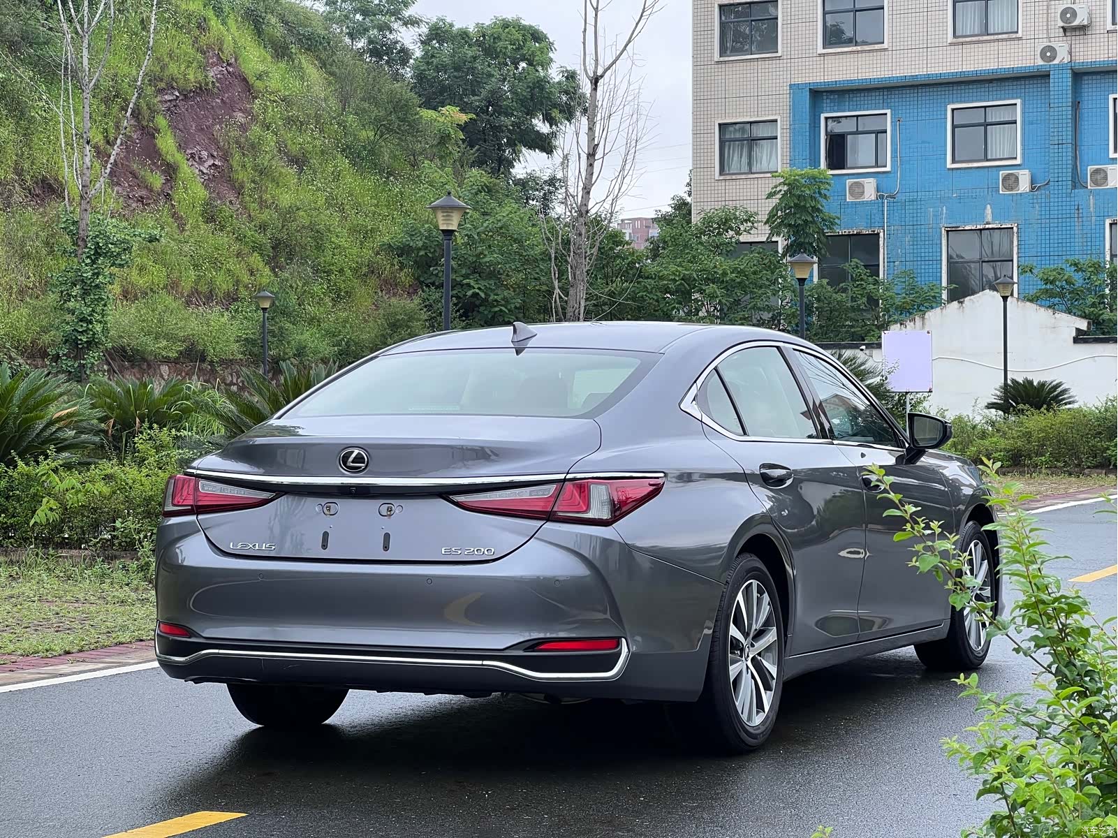 Lexus ES, 2018 6