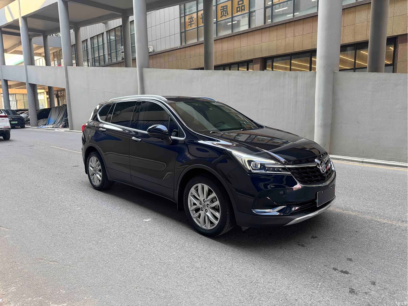 Buick Envision Plus, 2020 3