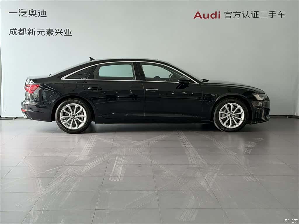 Audi A6L, 2022 3
