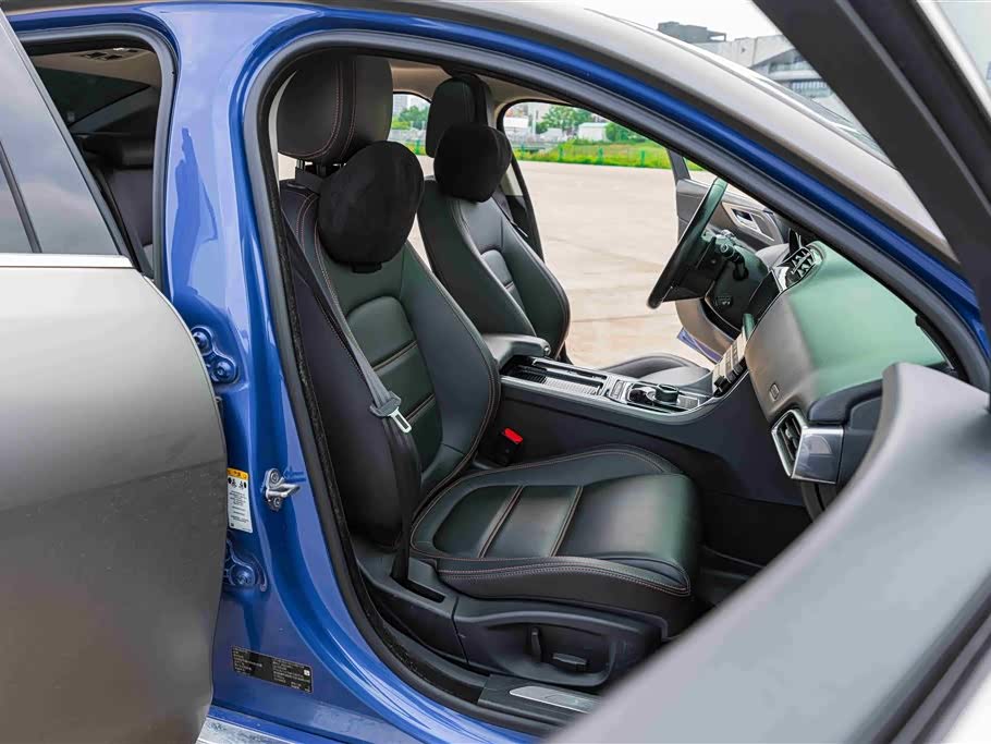 Jaguar XEL