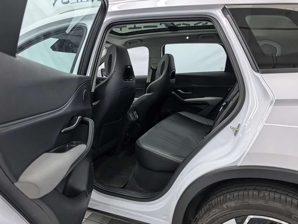 BYD Sea Lion 05 DM-i