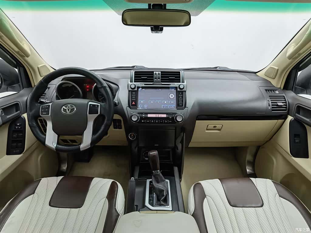 Toyota Prado, 2015 все фото
