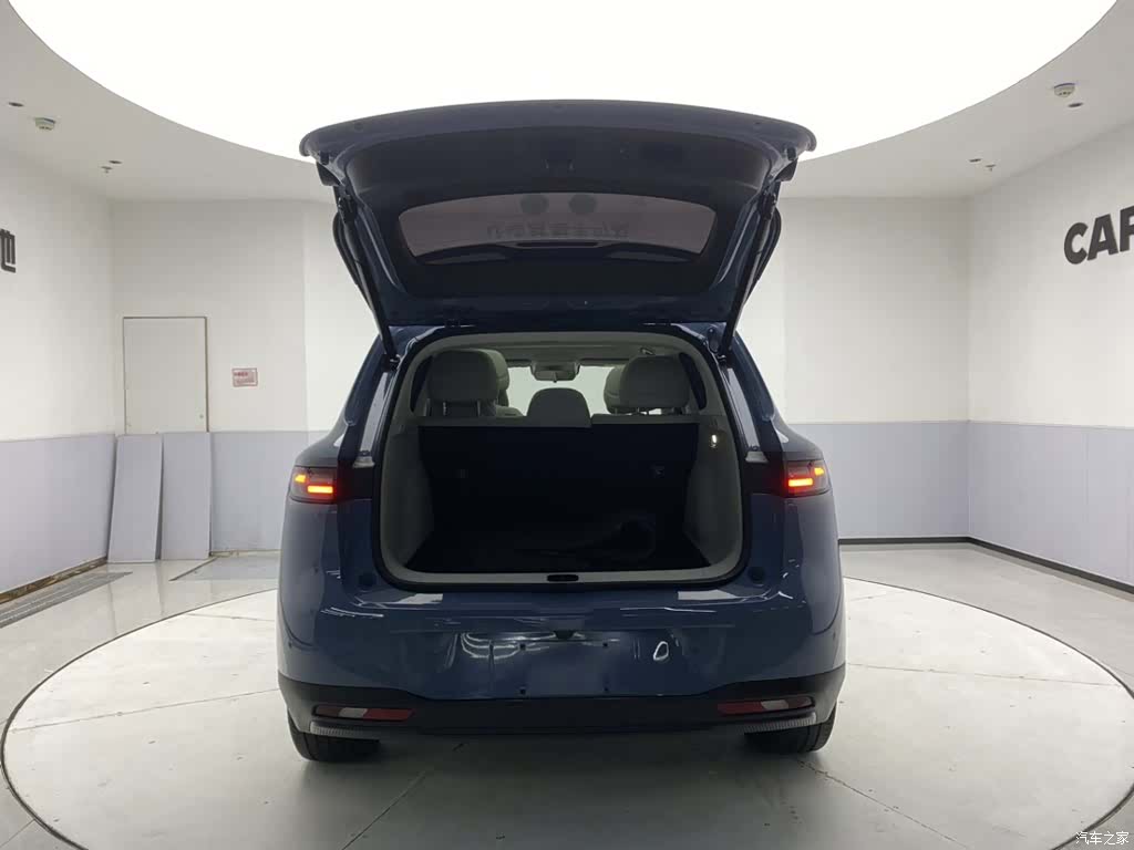 Leapmotor B10, 2025 30