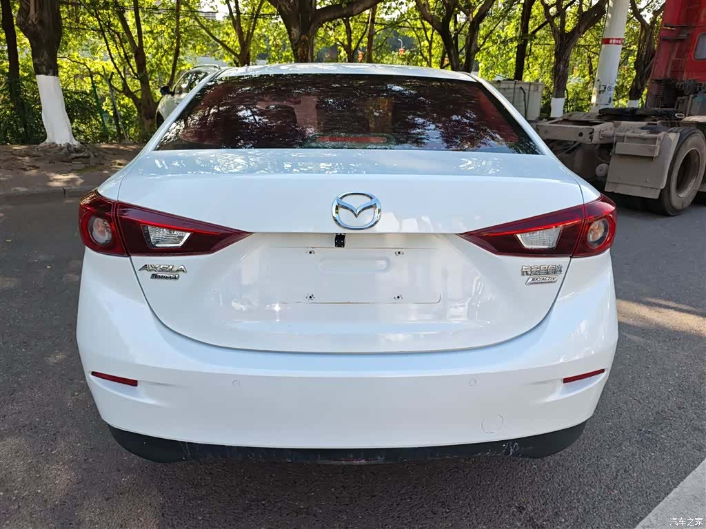 Mazda Mazda3, 2018 6