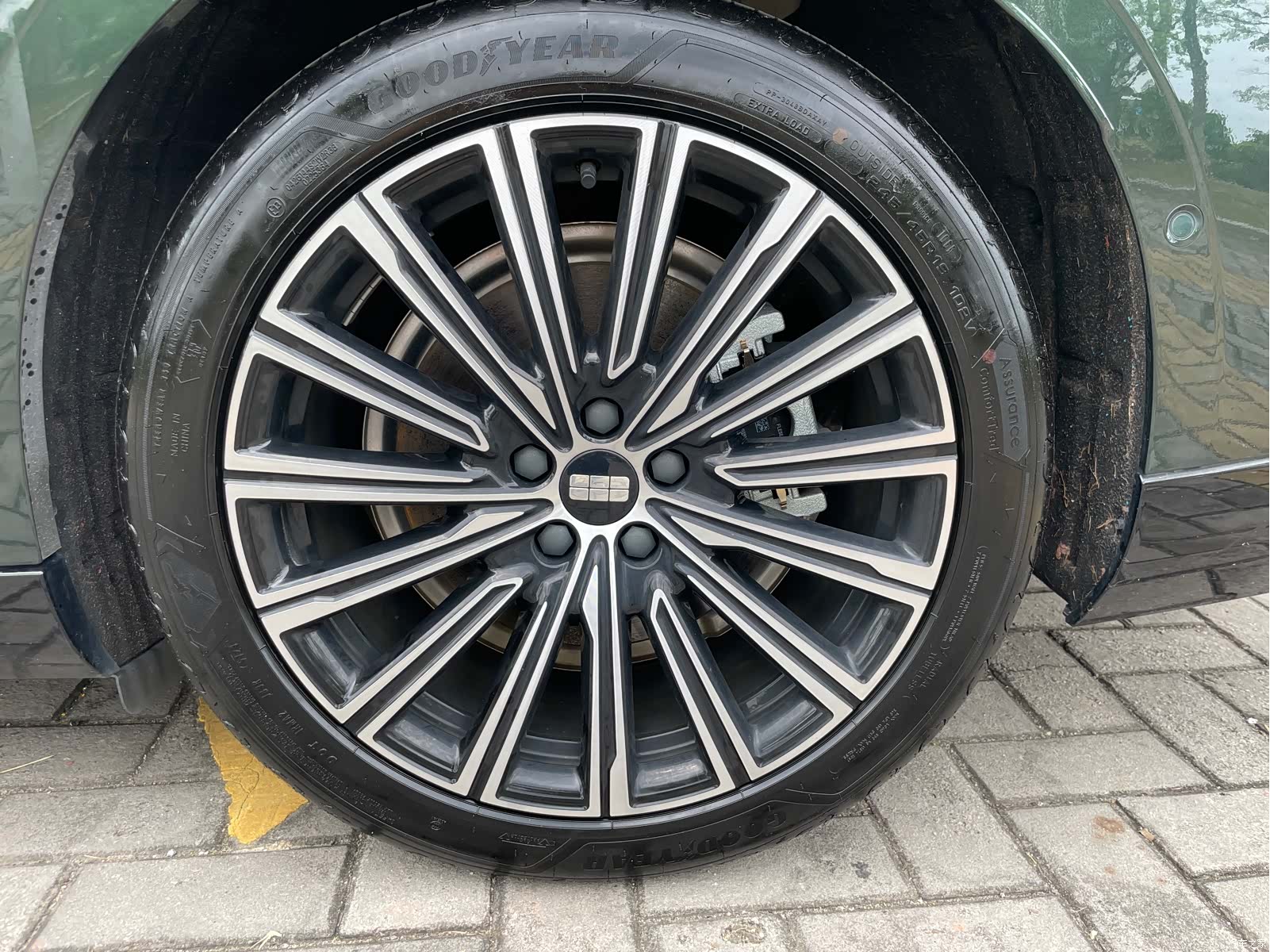 Geely 8, 2025 17