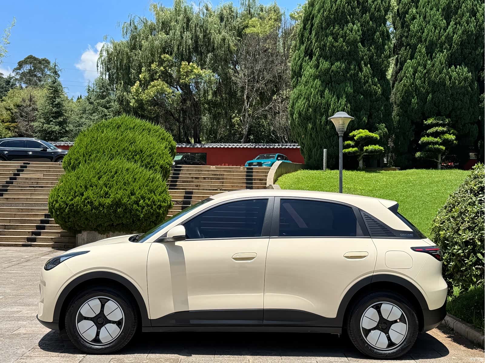 Geely Xingyuan, 2025 4