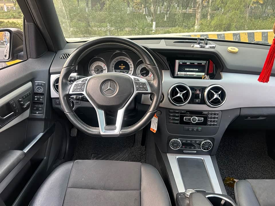 Mercedes-Benz GLK class
