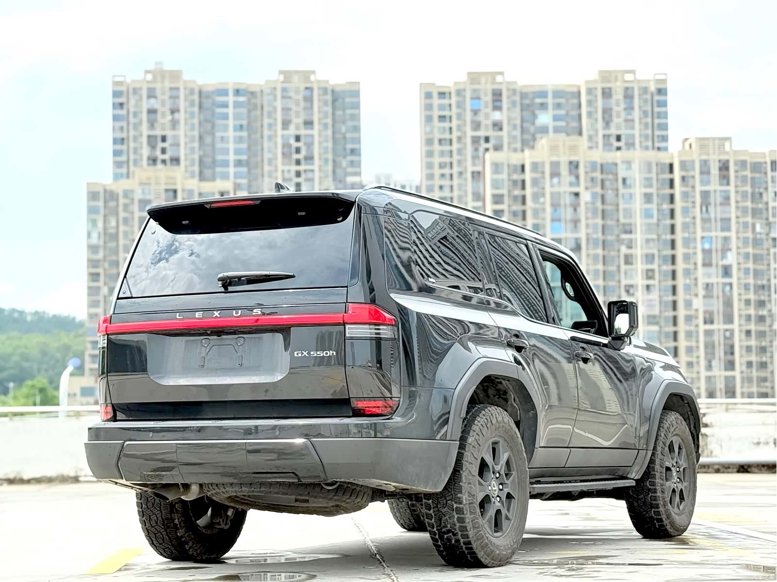 Lexus GX, 2025 10