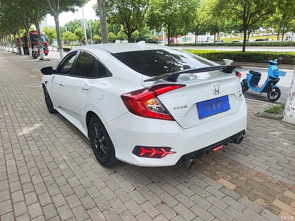 Honda Civic, 2020 все фото