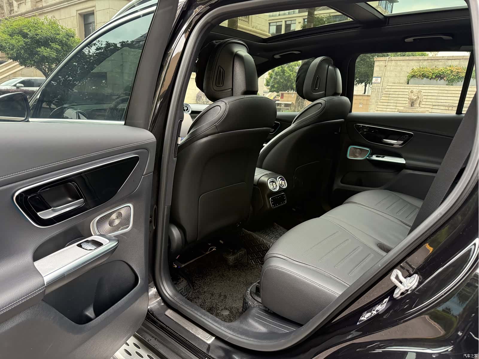 Mercedes-Benz GLC, 2024 8