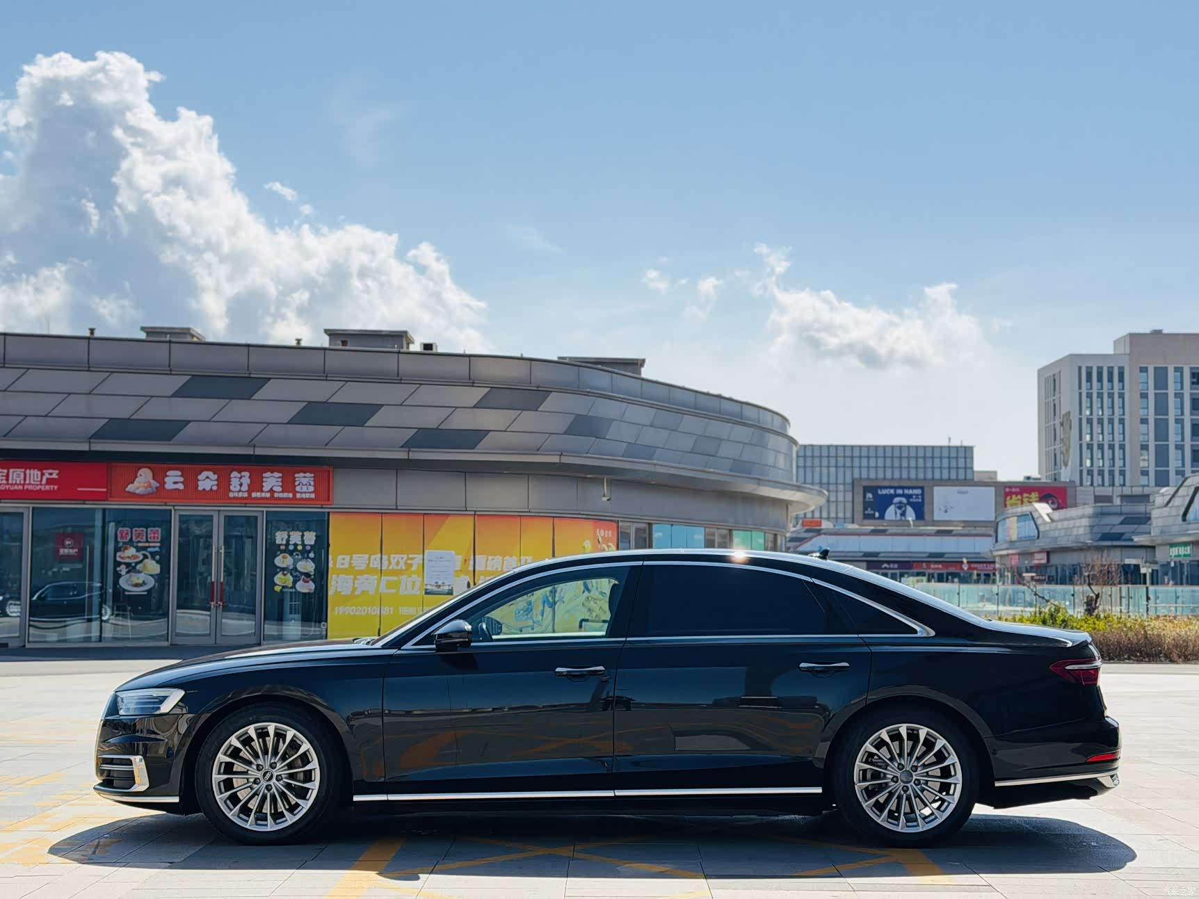 Audi A8L, 2018 3